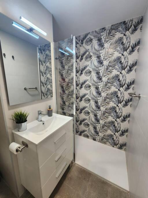 Apartamento Piso De Diseno Elche Exterior foto